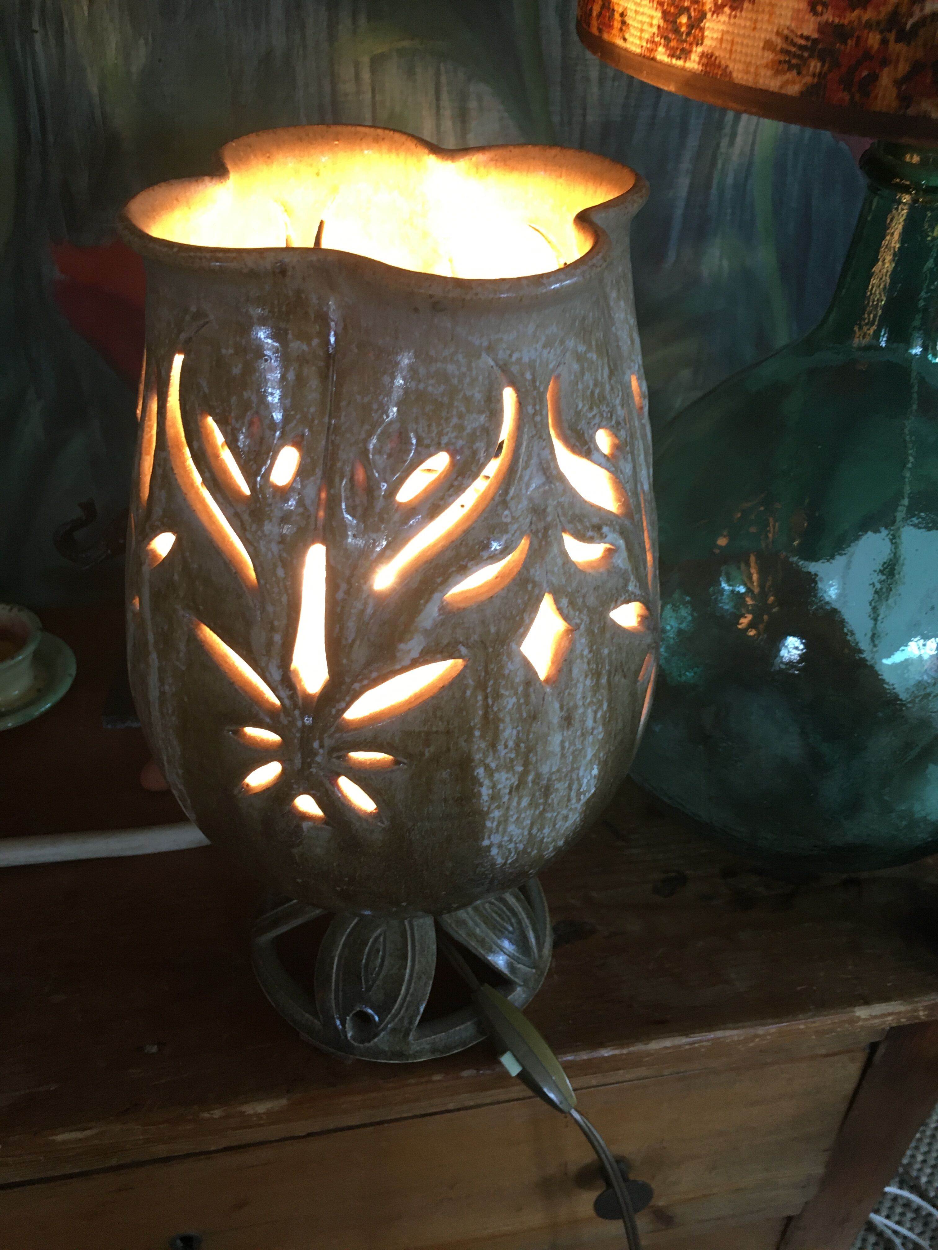 Ceramic lamp