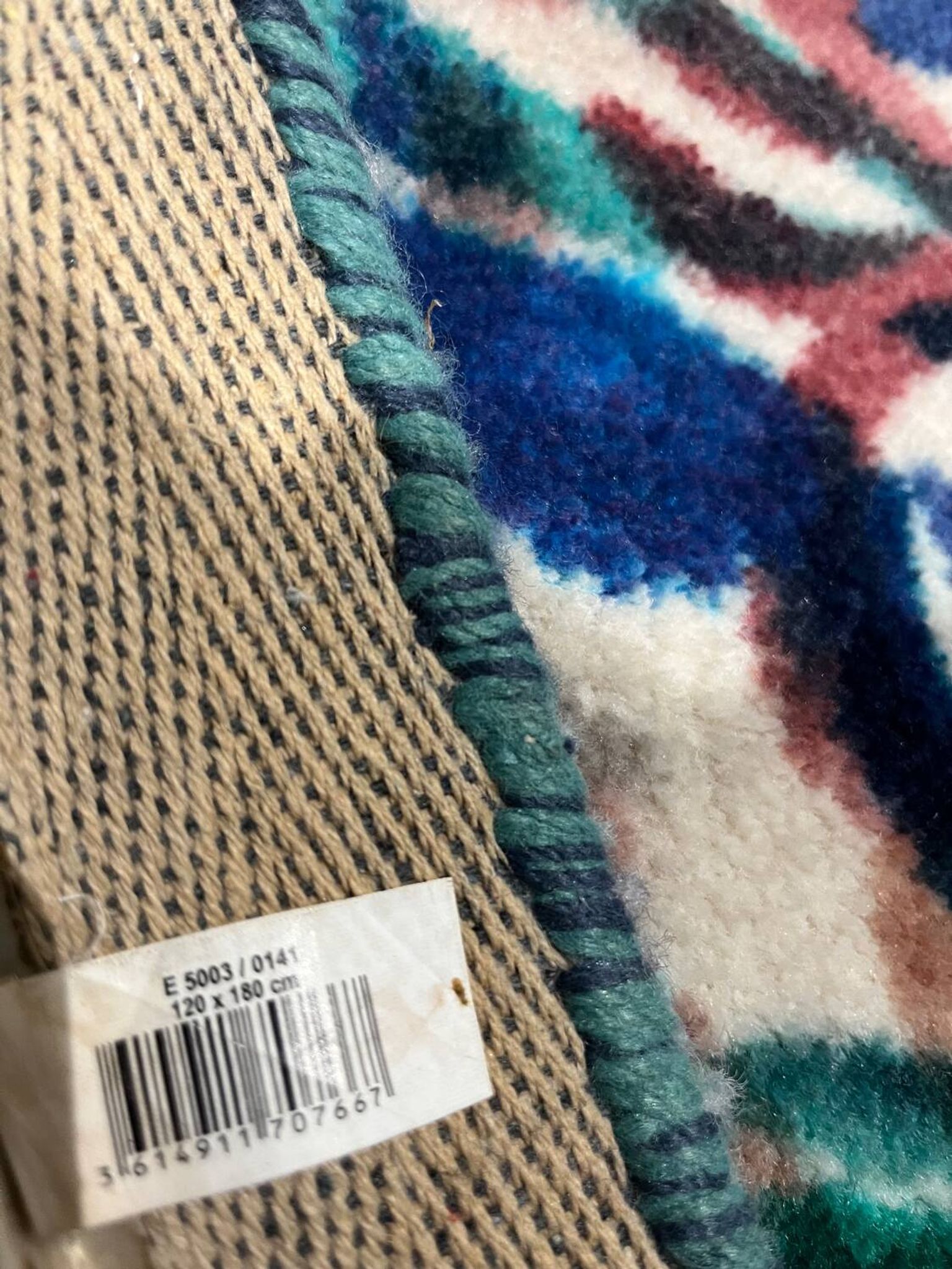 Designer floral rug Bêla Silva