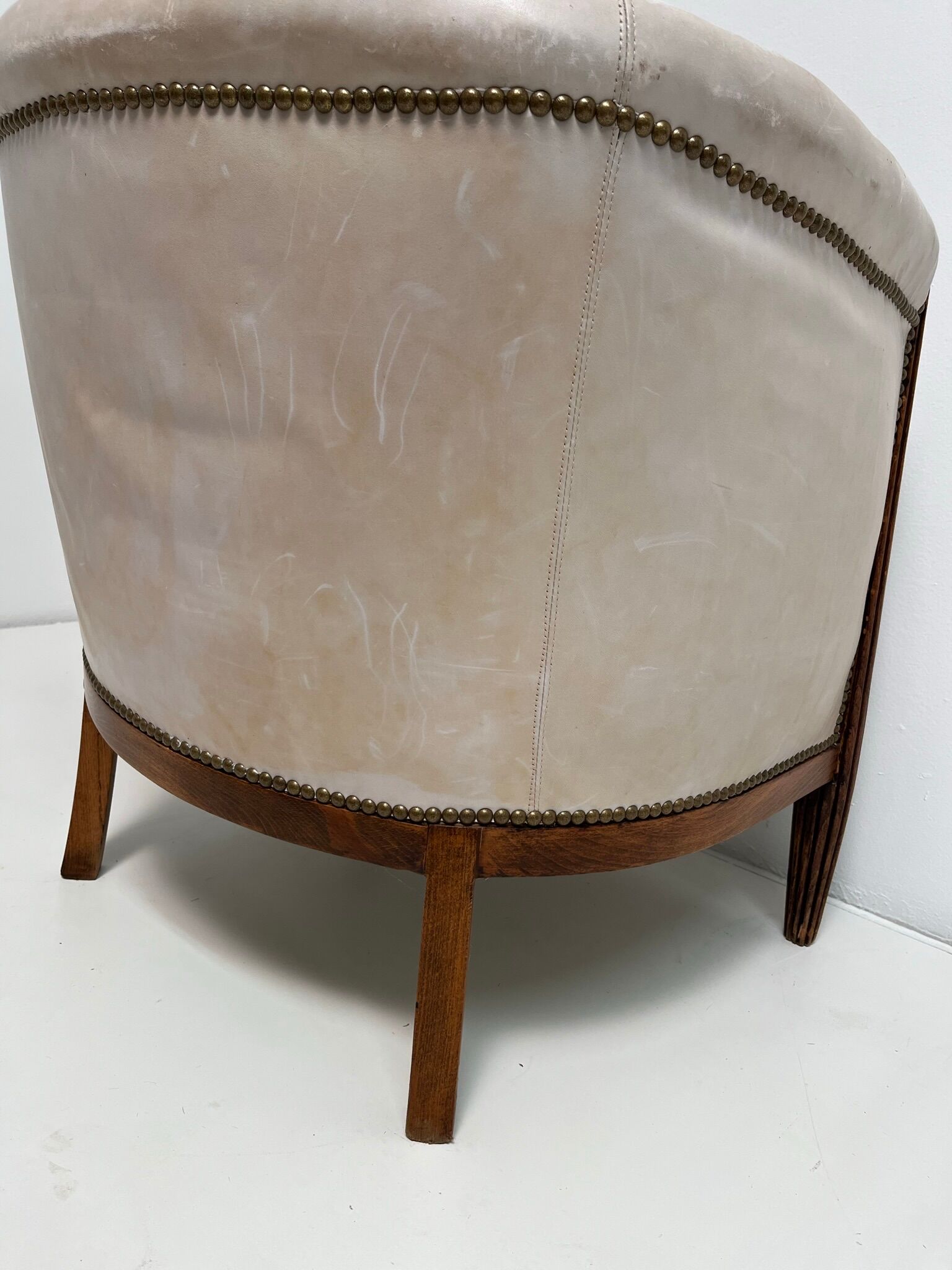 Skai barrel armchair from the 20s-30s