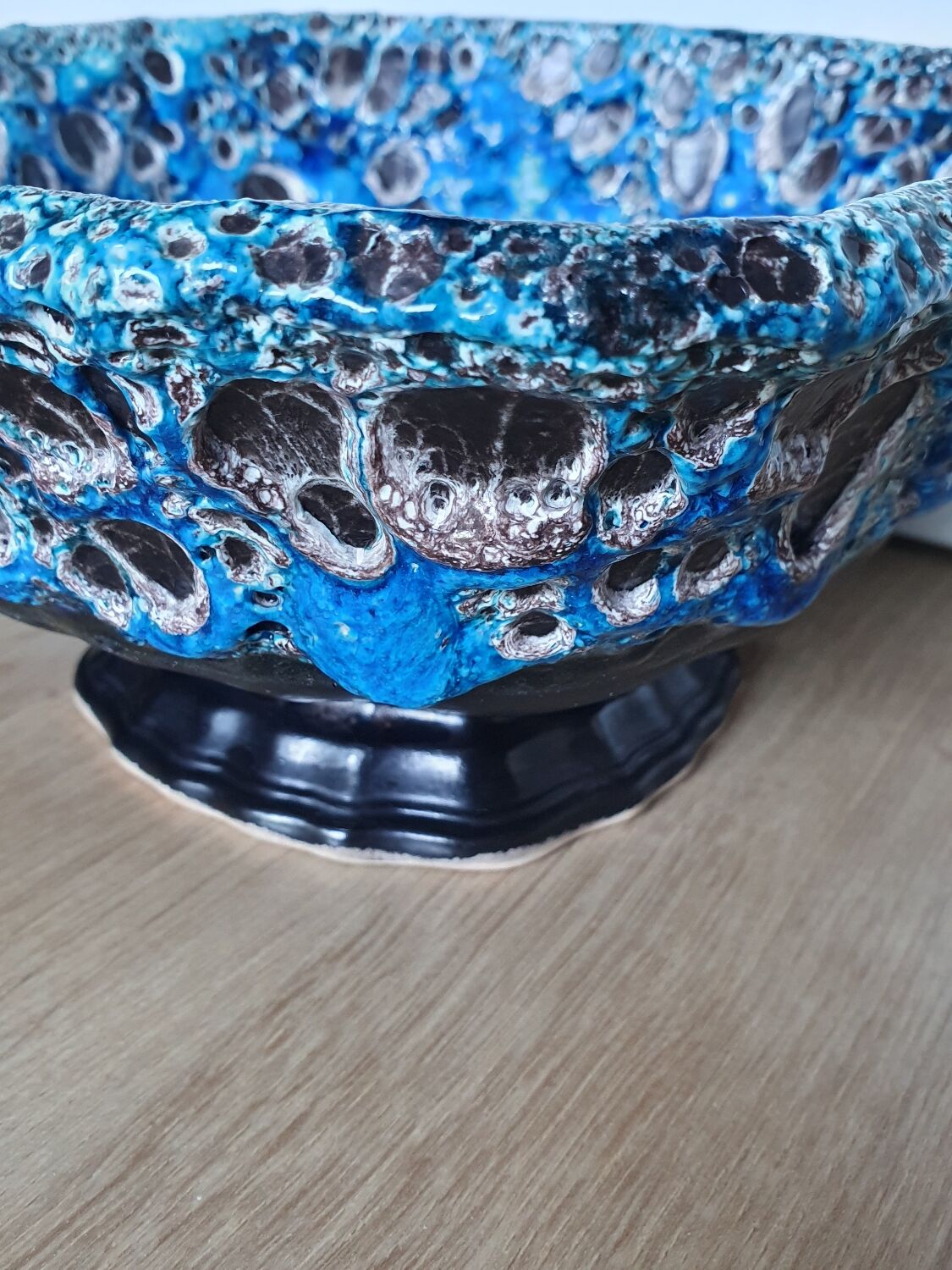 Cyclops Fruit Bowl Sea Foam