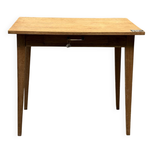 Table en bois
