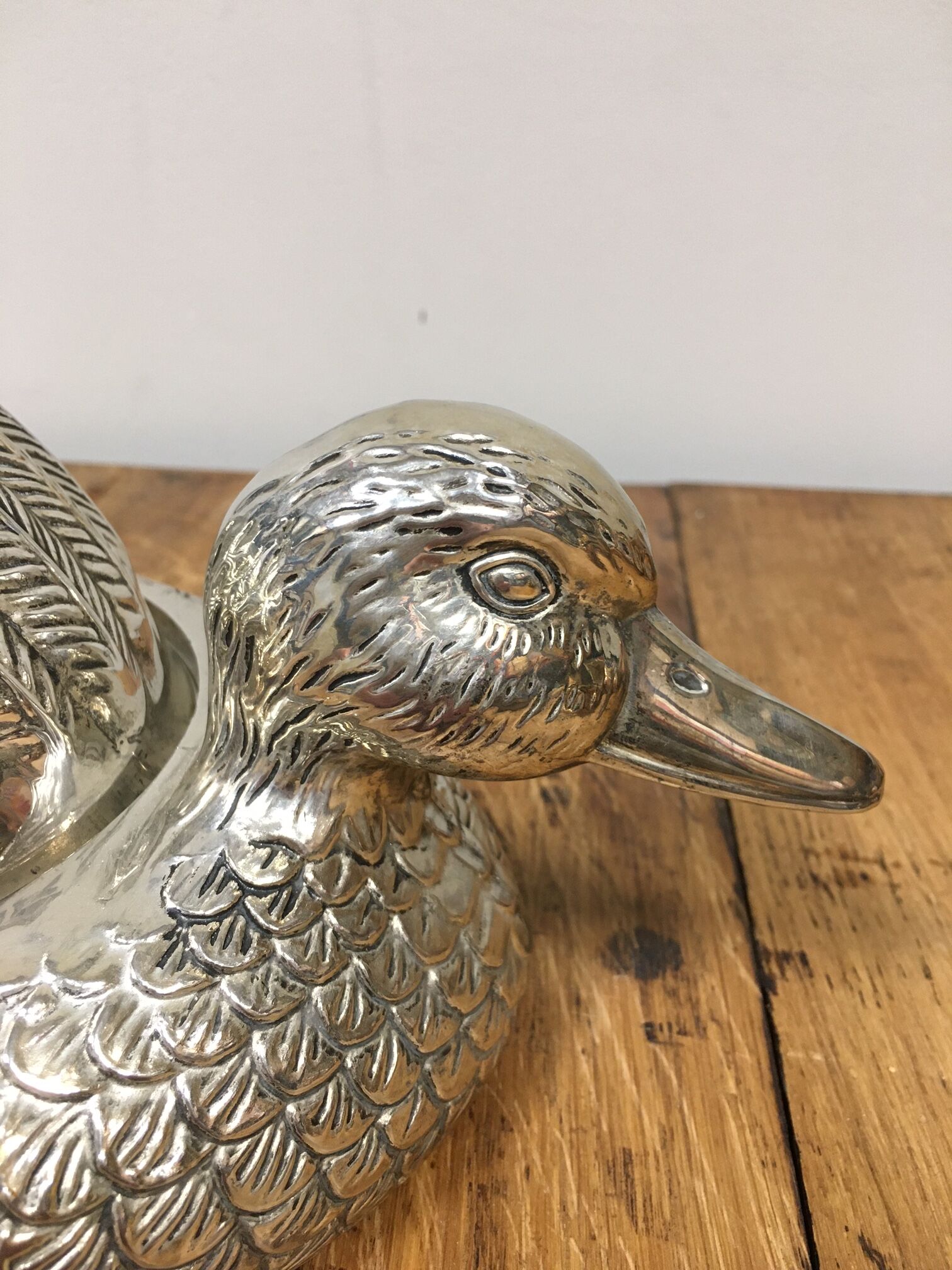 Duck-shaped terrine in silver metal