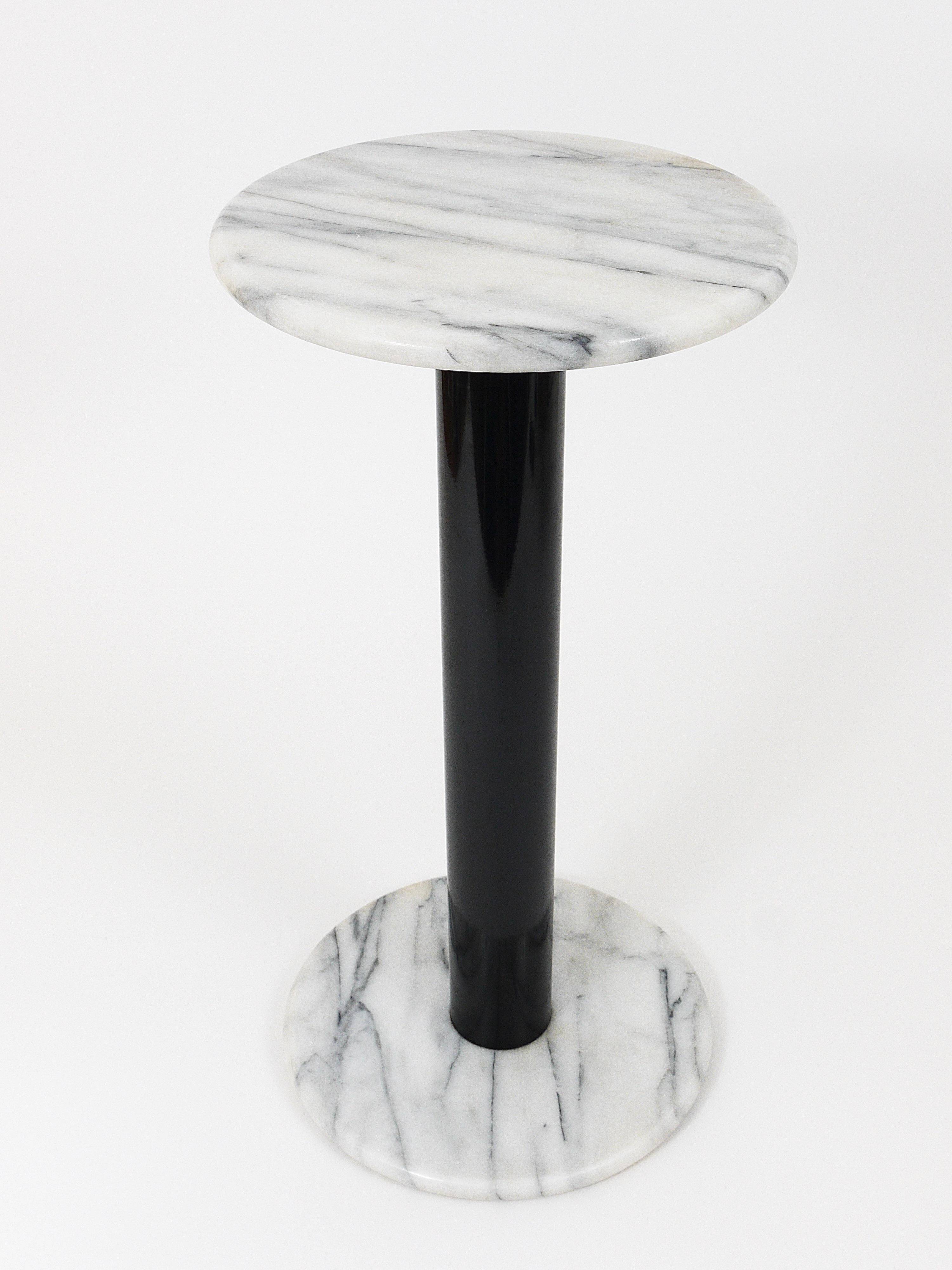 Postmodern pedestal table / plant stand in white Carrara marble, Italy, 1980s