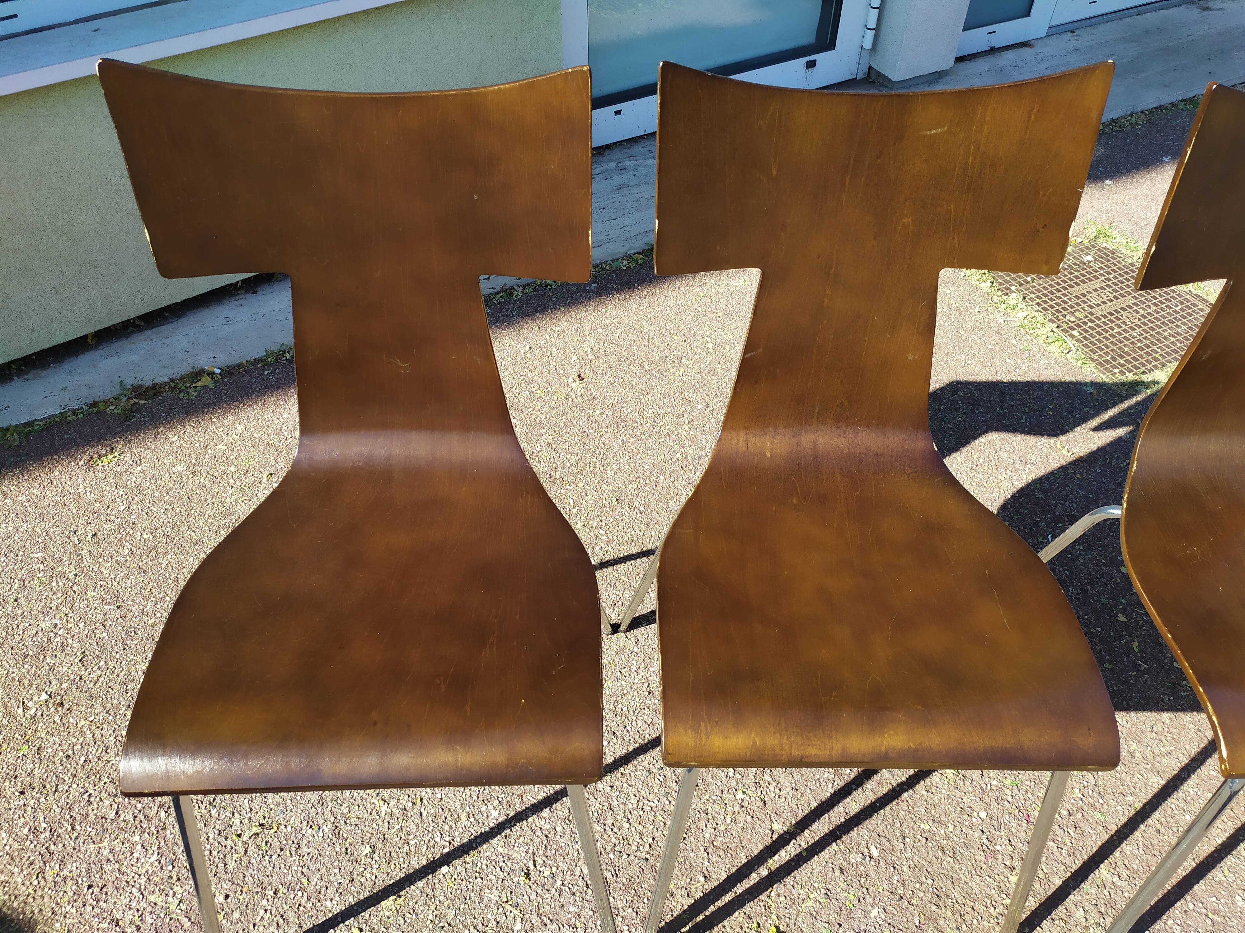 Set of 4 metal and wood chairs
