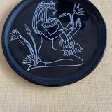 Black dish MBFA Pornic Egyptian pattern