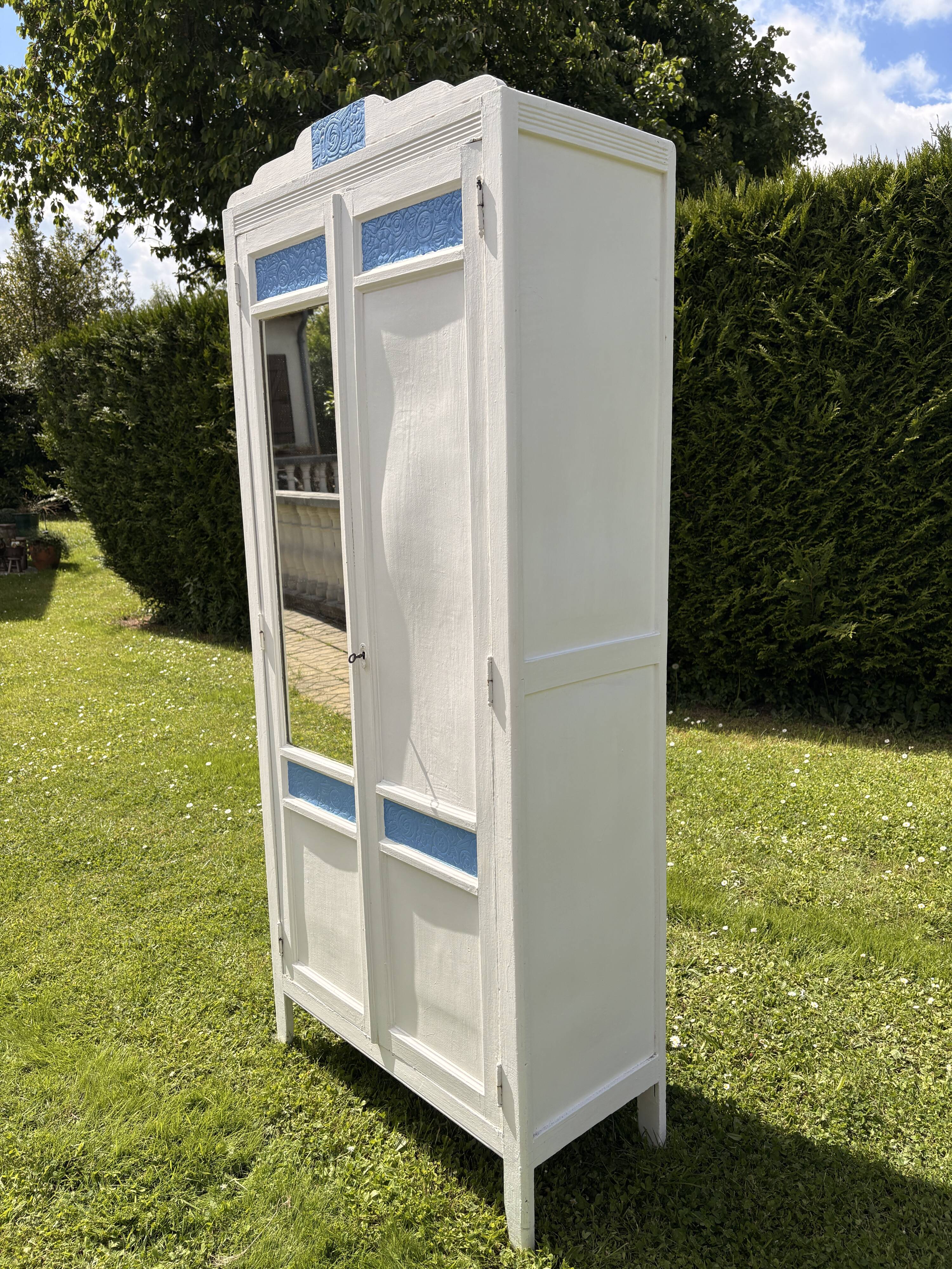 Armoire parisienne art déco