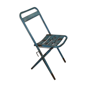 Chaise pliante en metal