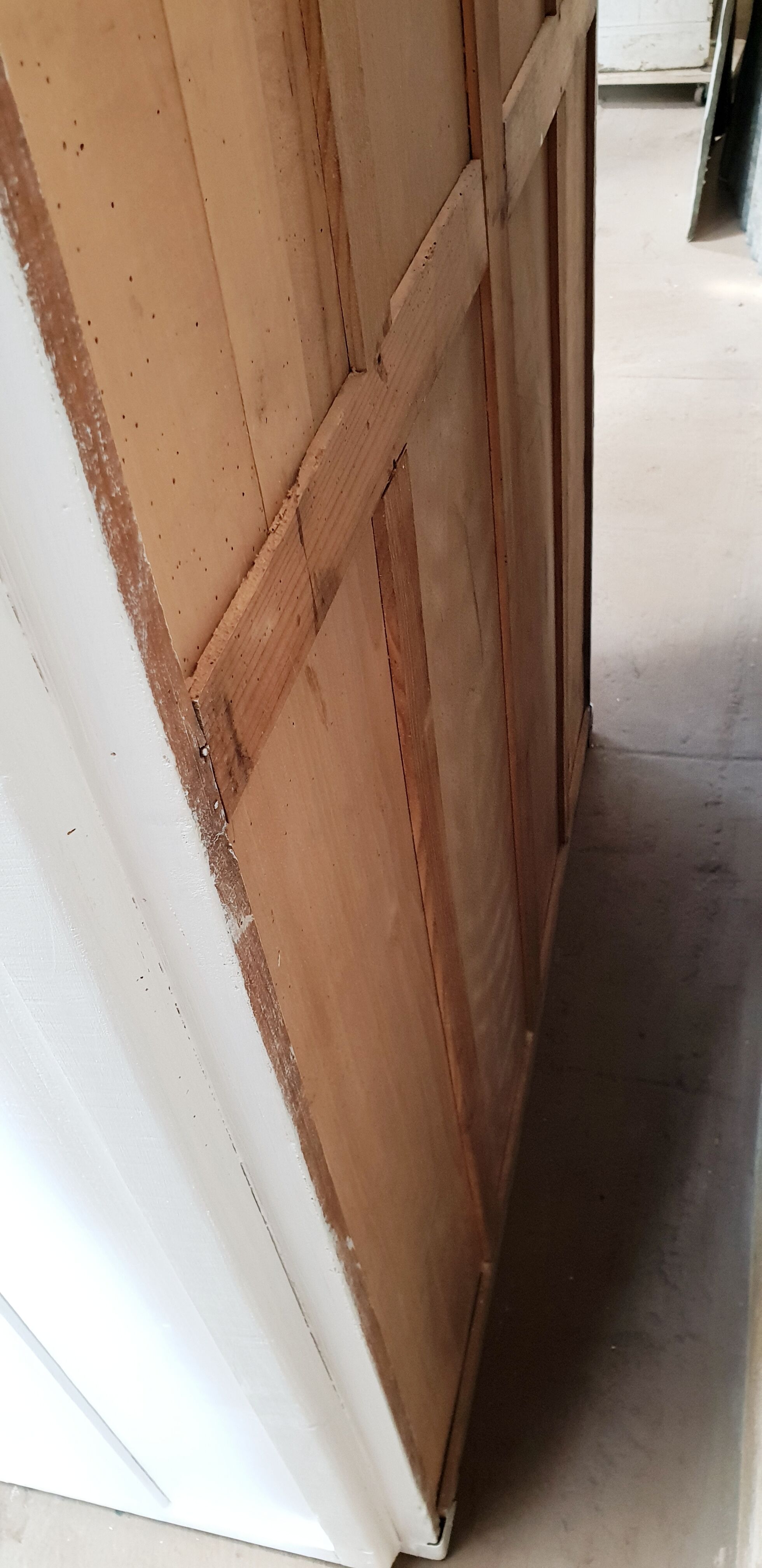Armoire vintage
