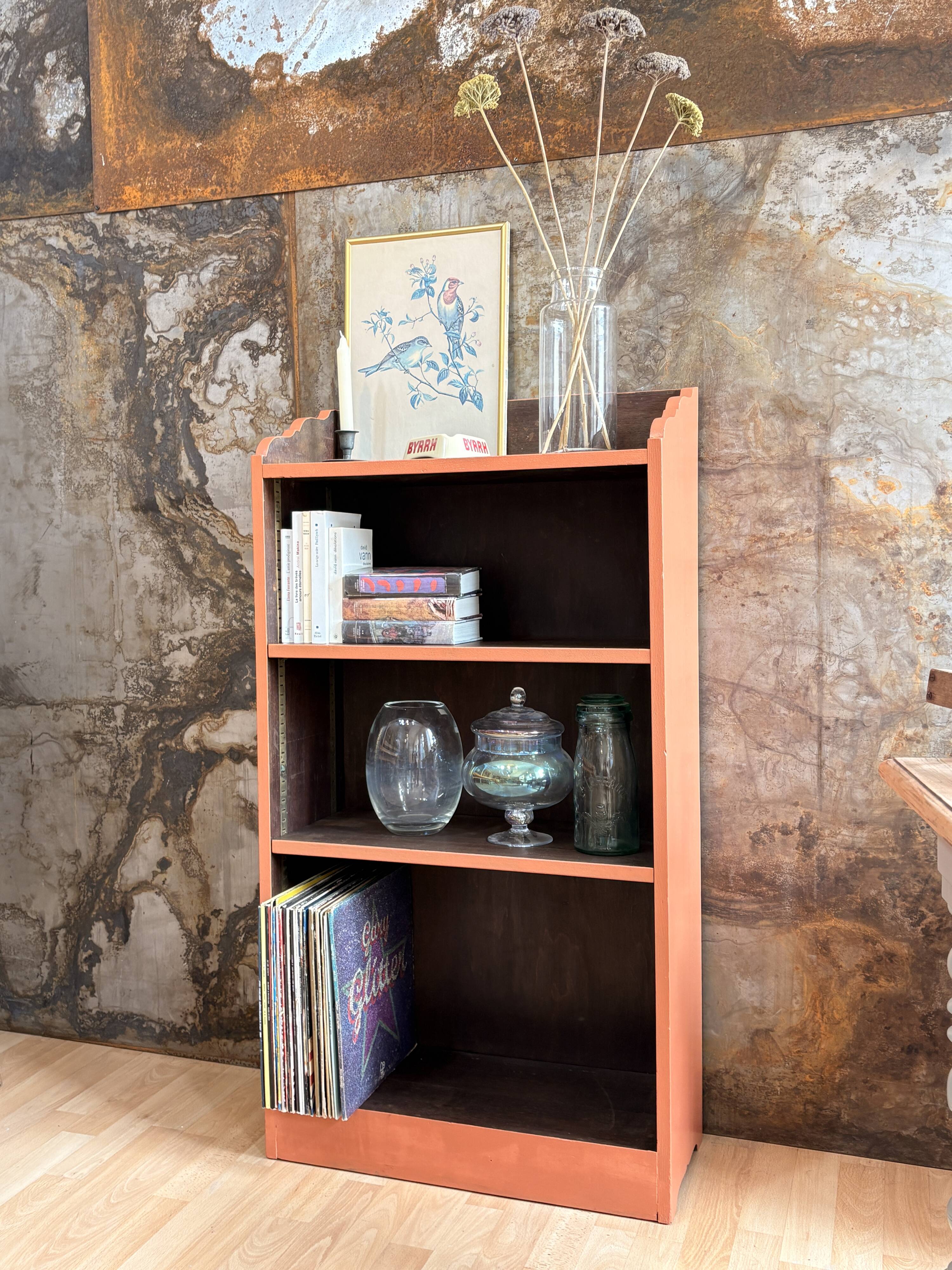 Wood and terracotta shelf