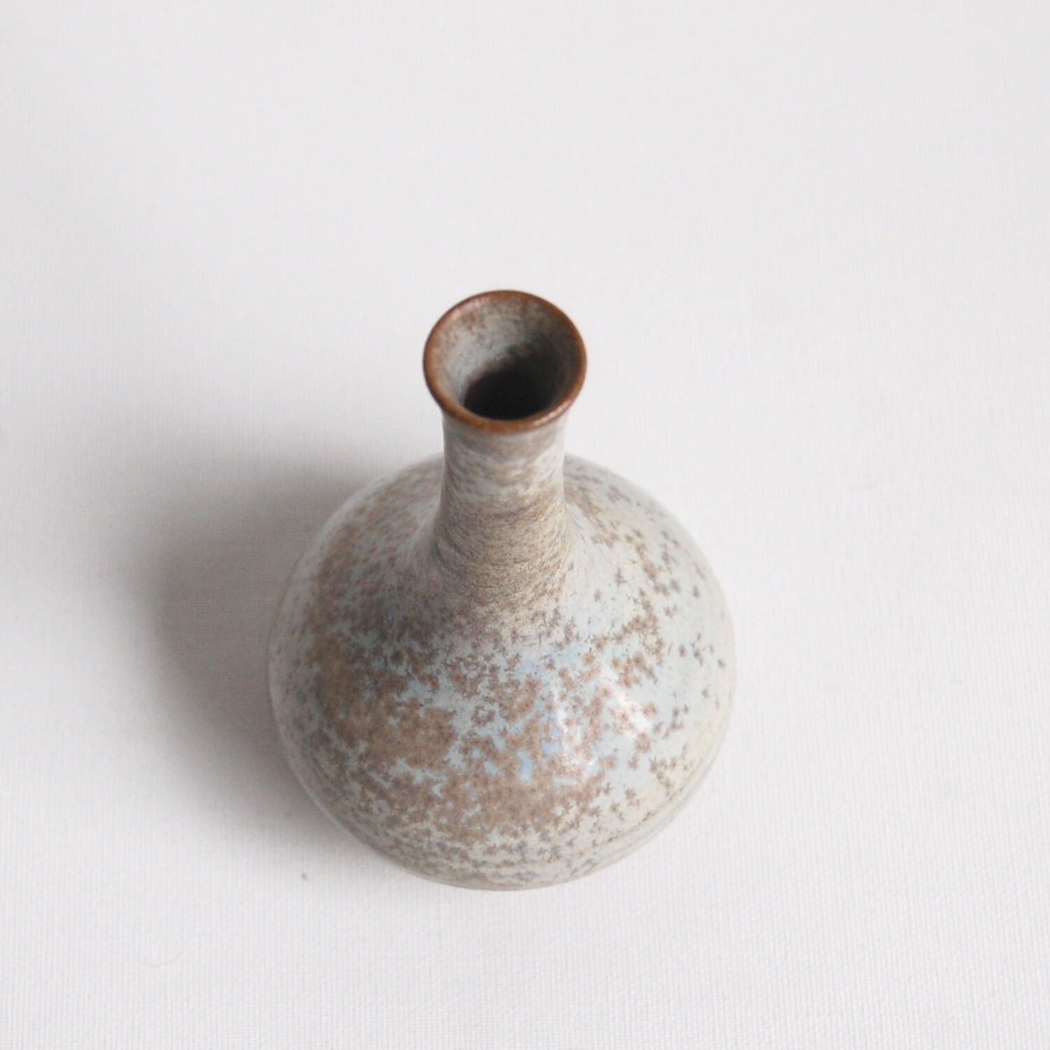 White critallized soliflore vase Antonio Lampecco