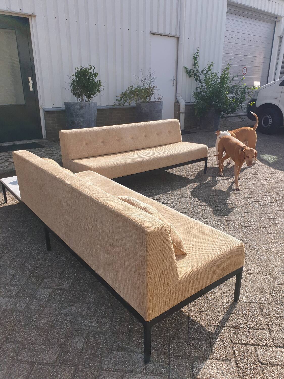 Artifort Kho liang ie Schiphol bench model 070