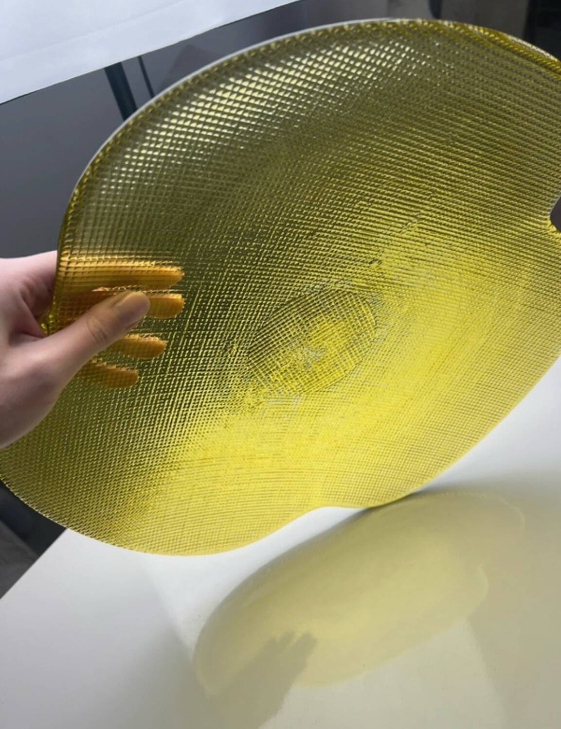 Grand plat jaune transparent Vintage