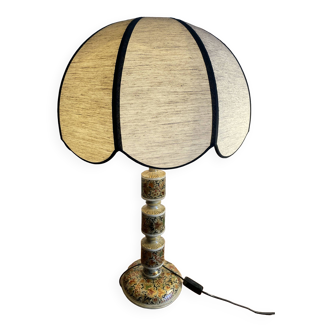 Grande lampe en bois peint