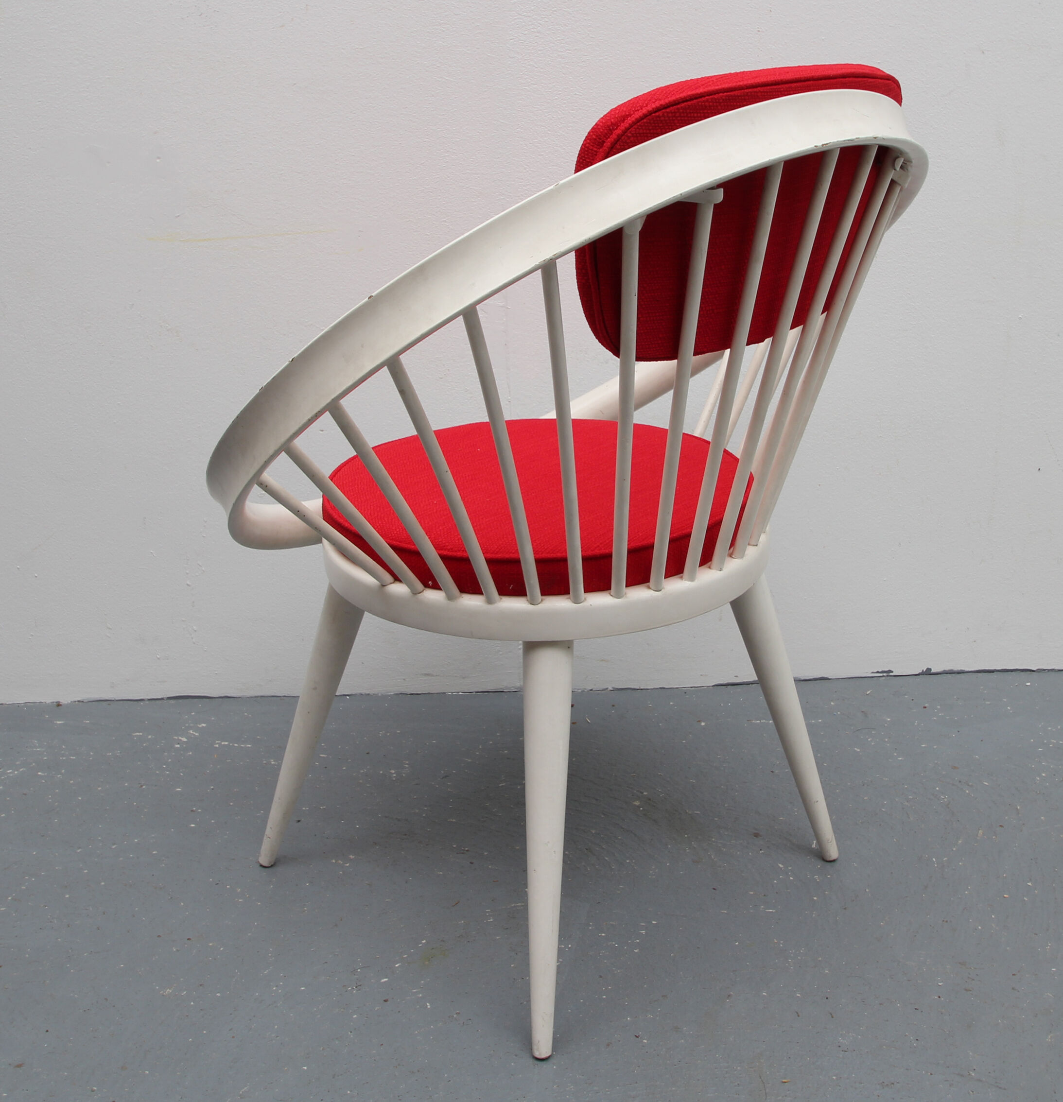 Fauteuil cercle par Yngve Ekström