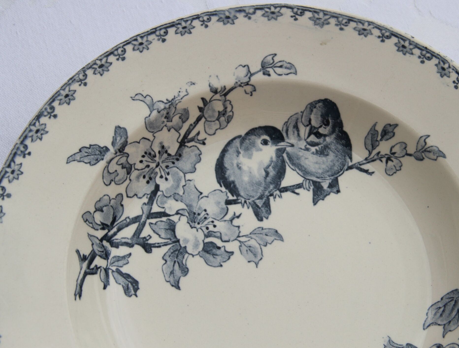 Hollow Plate Iron Earth "Favorite" Sarreguemines