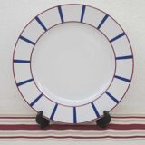 6 flat basque porcelain blue and red plates