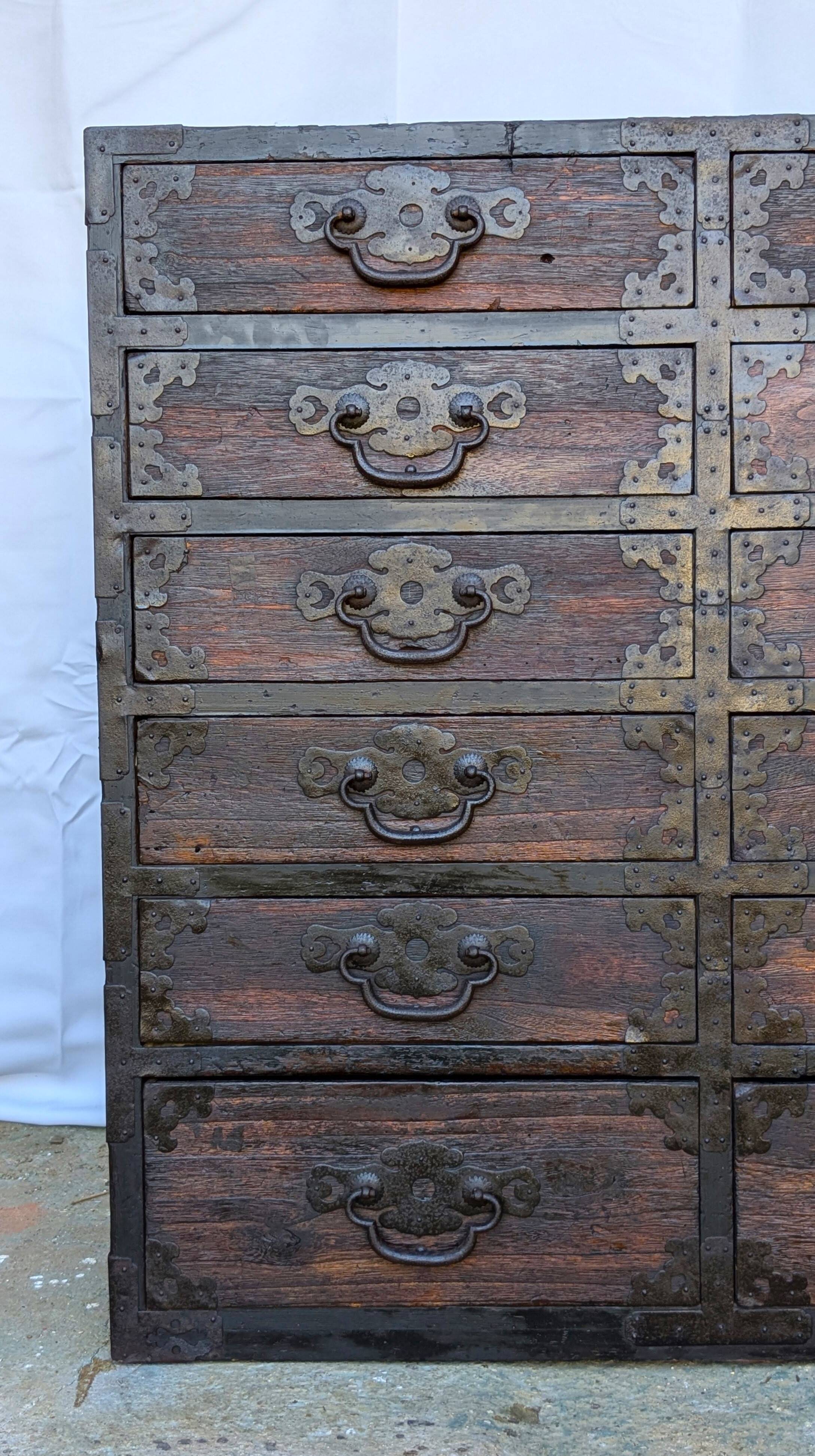 19th century Japanese trade furniture - tansu