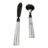 Serving cutlery