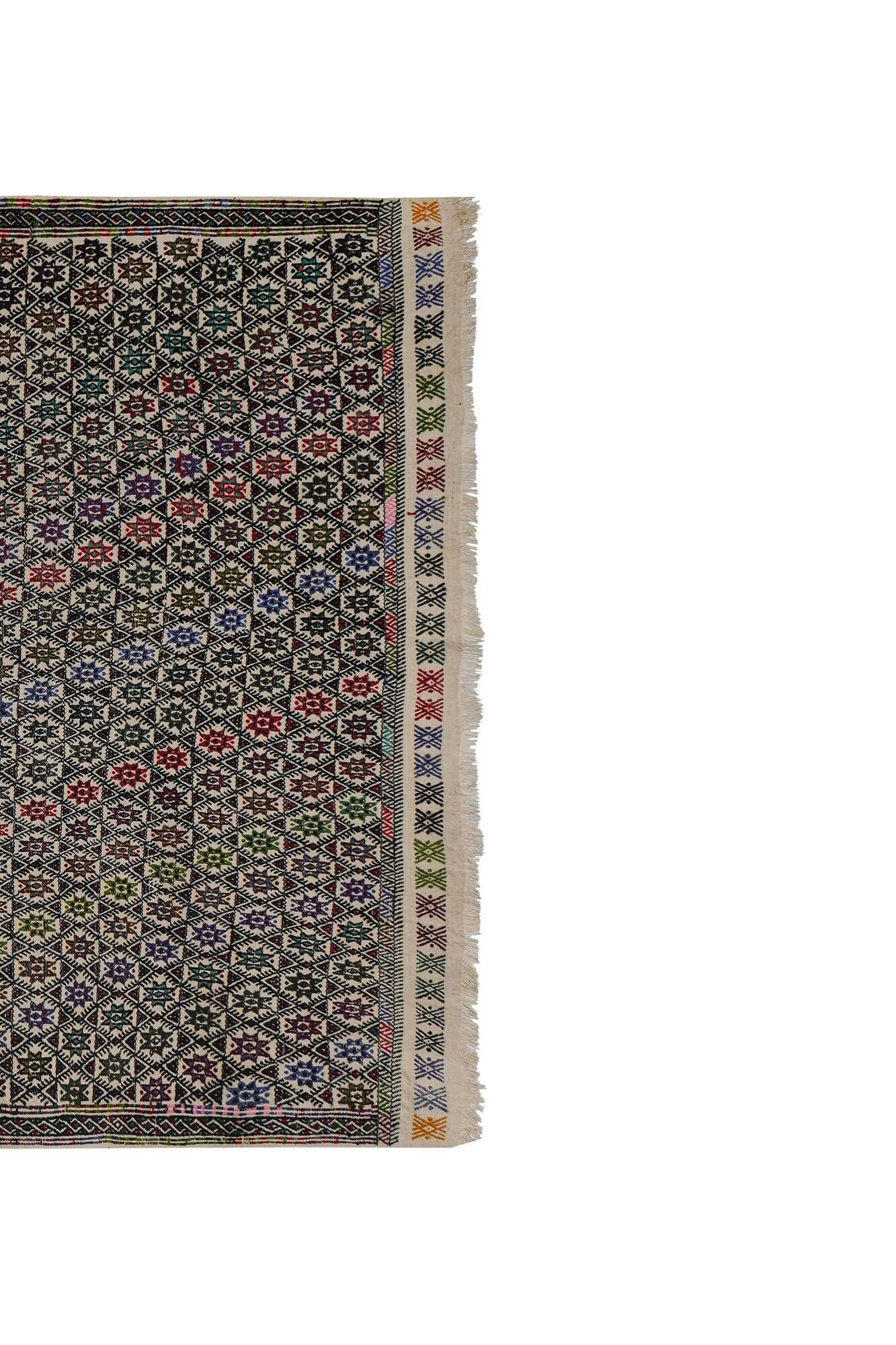Vintage Turkish kilim, handwoven, 147x211 cm.