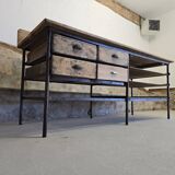 Baker's table circa 1940