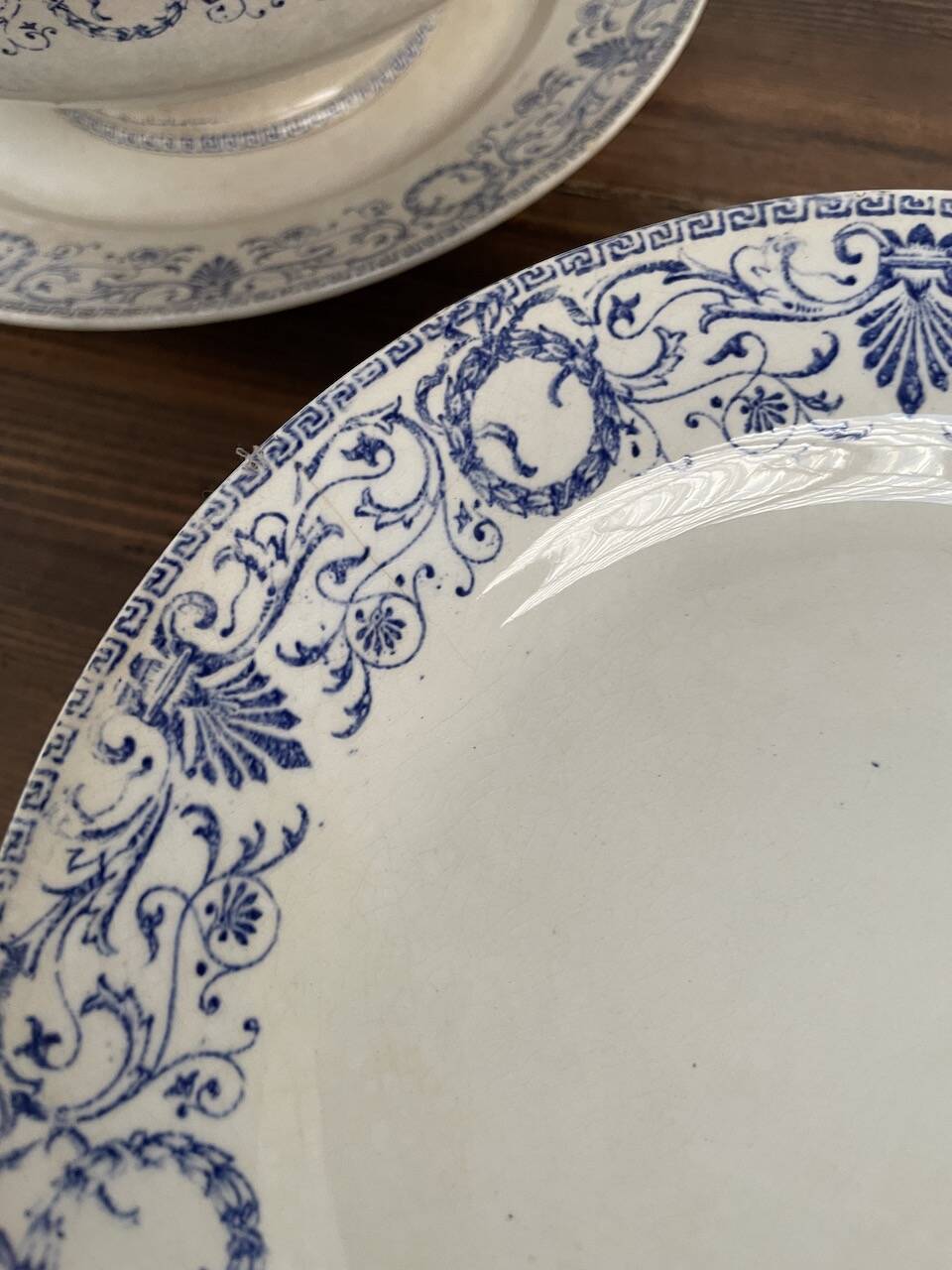 Set of 23 pieces of Marie Louise ironstone service