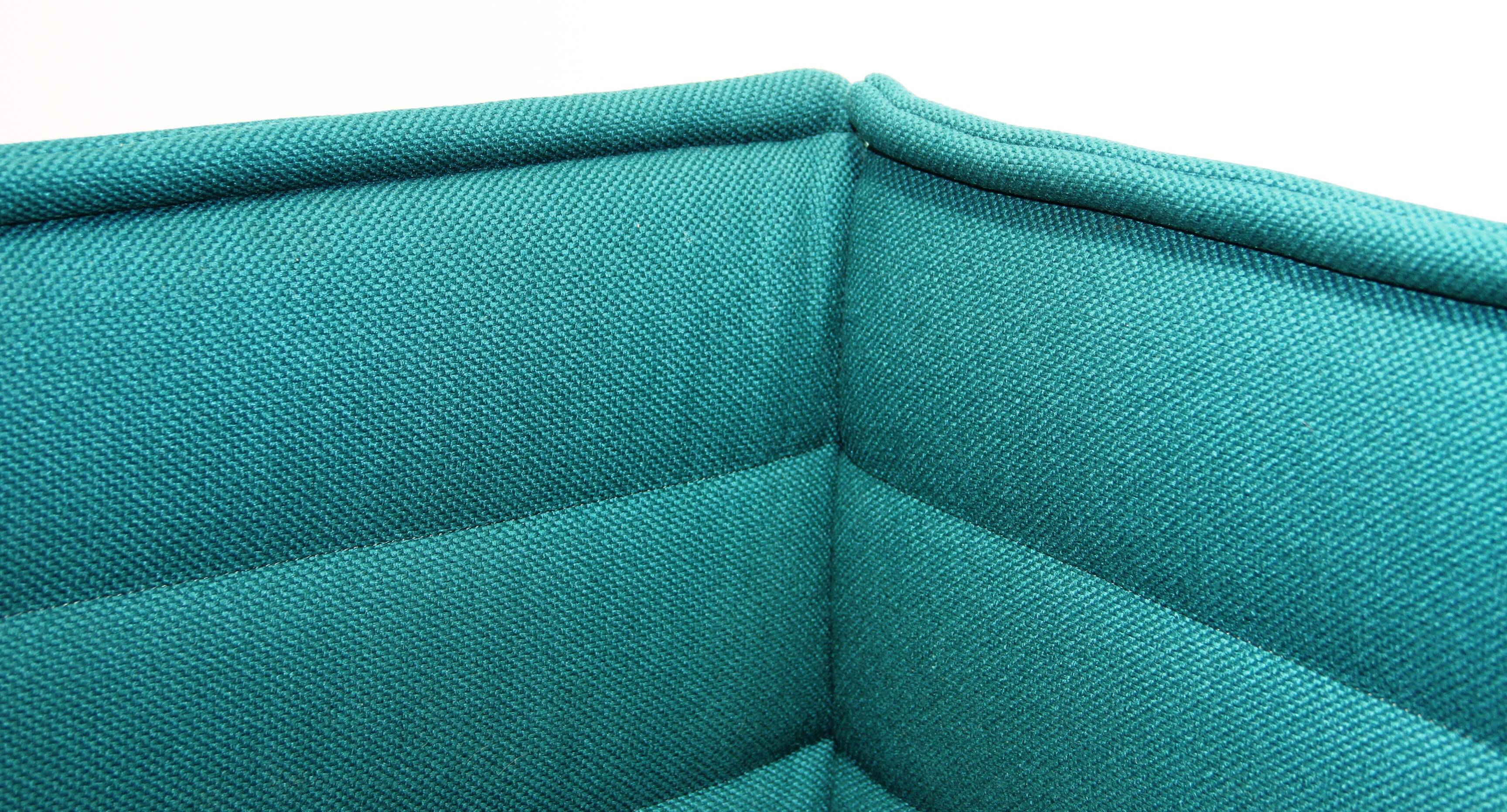 Alcove armchair, Erwan & Ronan Bouroullec, Vitra