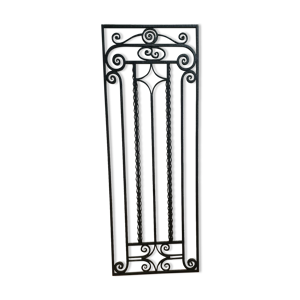 Grille de porte en fer forgé