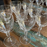 Set of 8 crystal wine glasses size