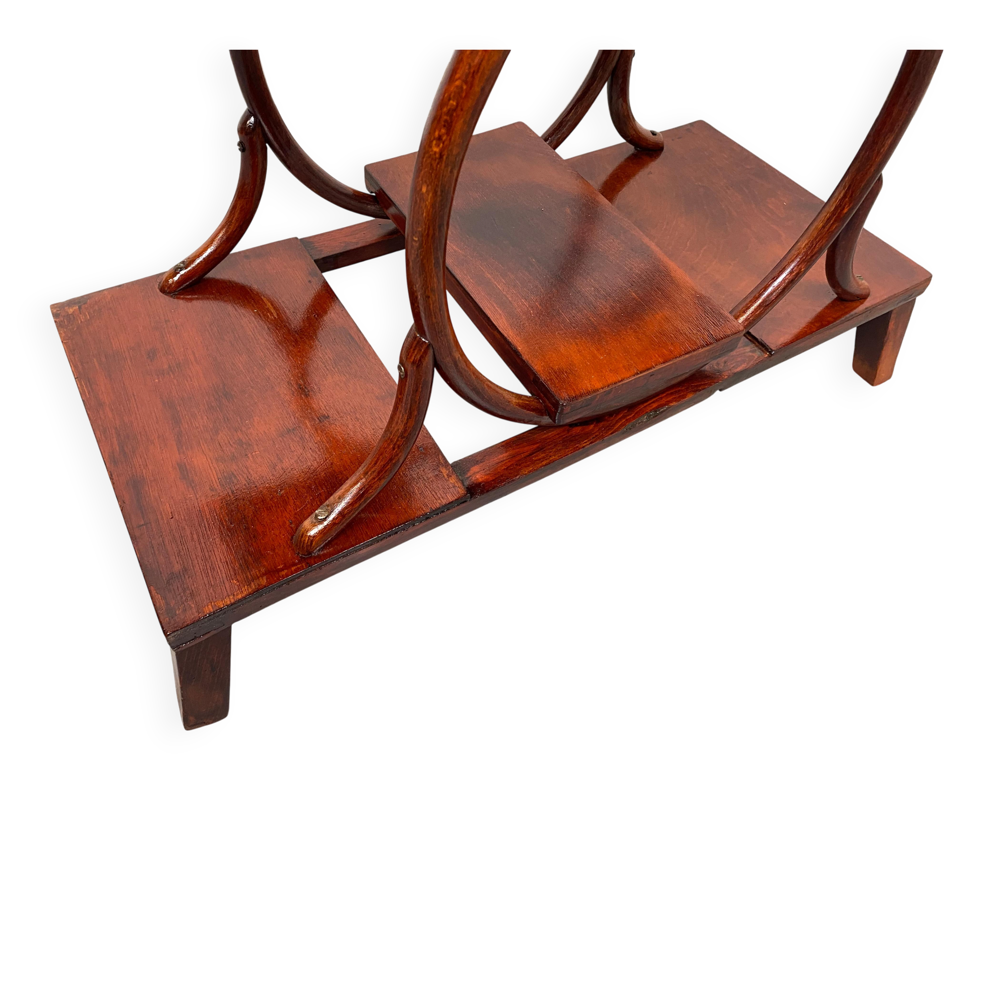 Porte-plante en bois courbé par Thonet