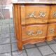 commode arbaléte d époque louis XV en noyer du 18e siécle