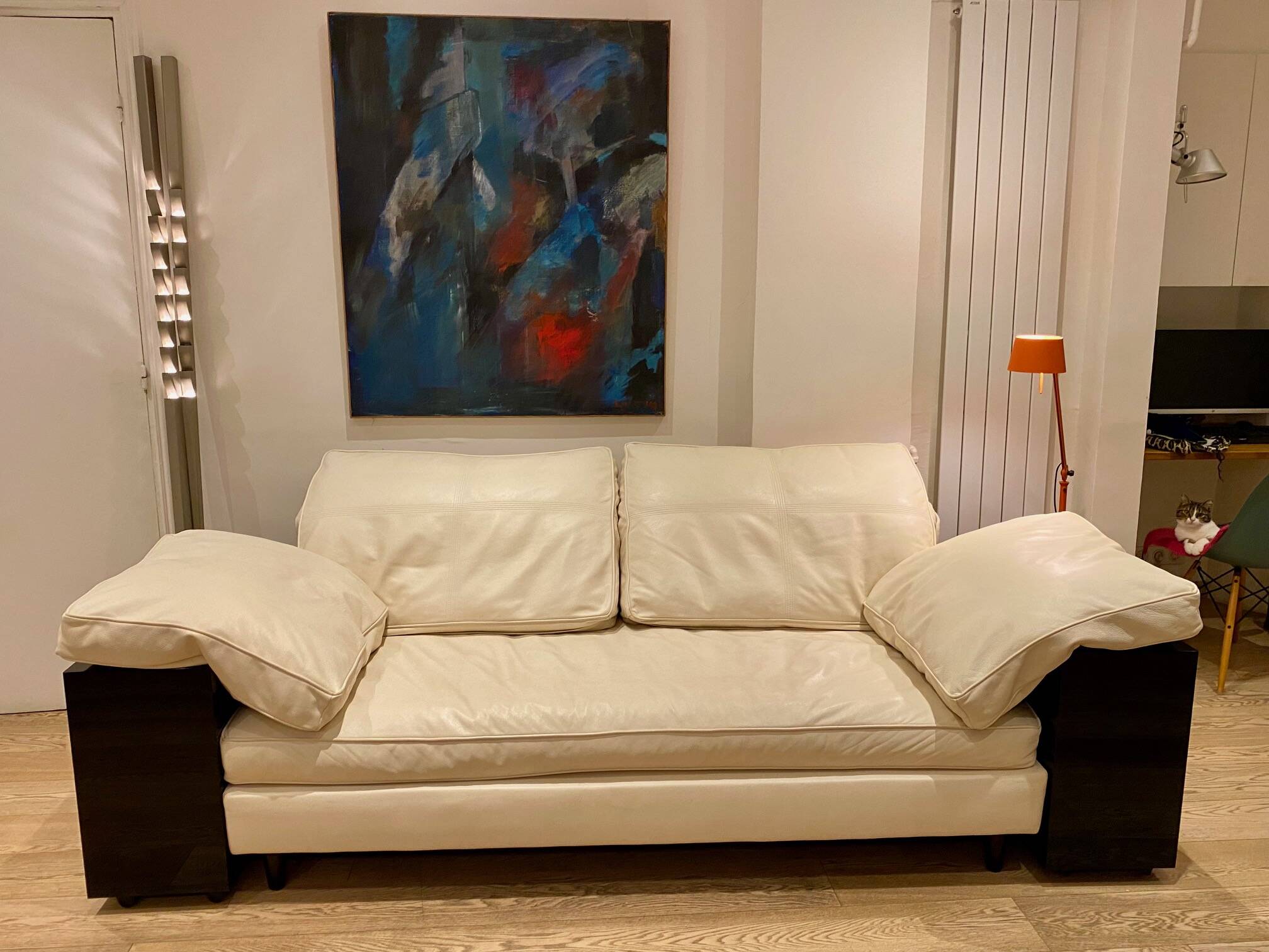 Canapé Eileen Gray modèle Classicon Lota en cuir