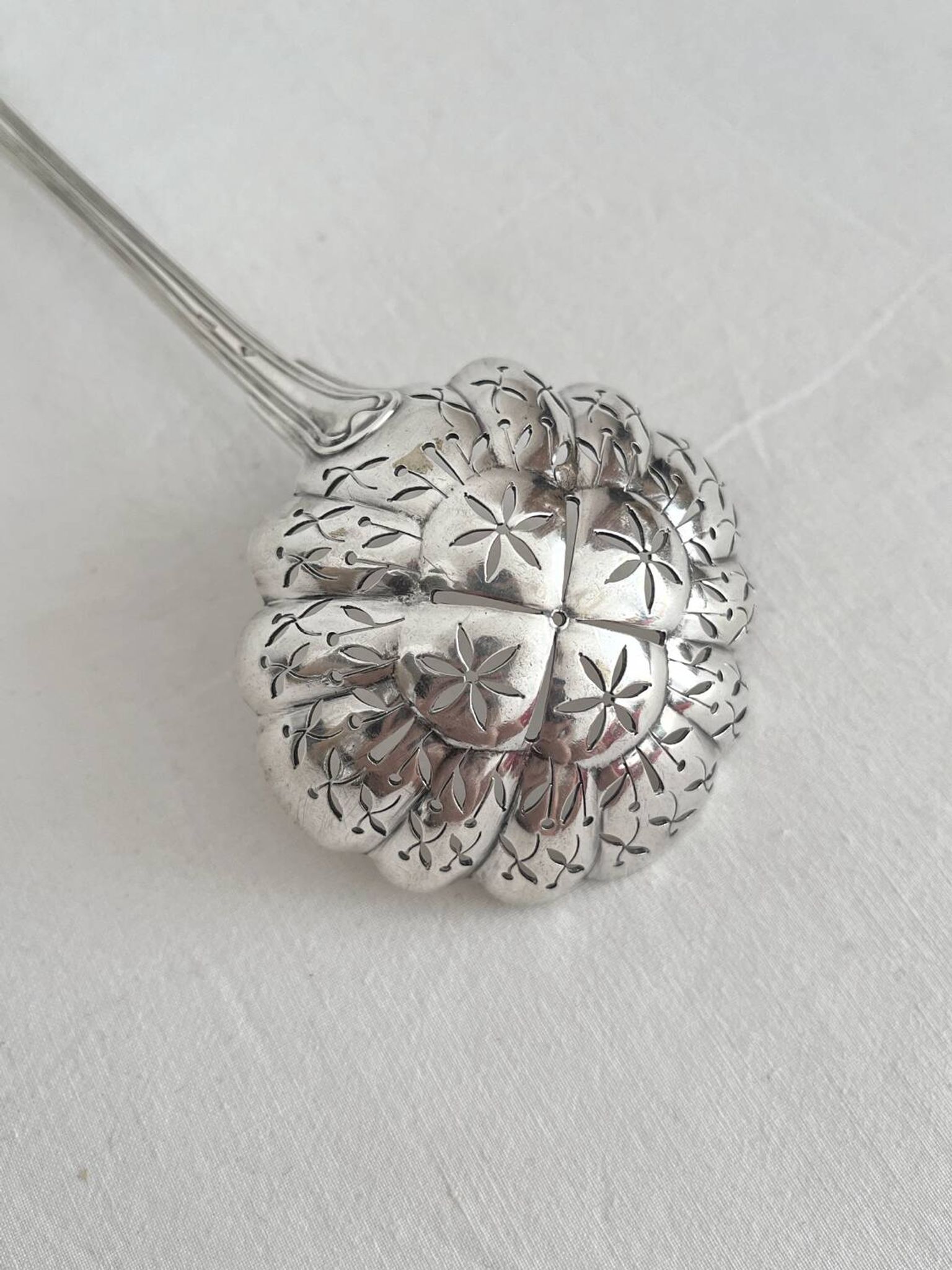 Christofle silver-plated metal sugar shaker spoon