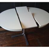 Vintage round table with extensions 1970