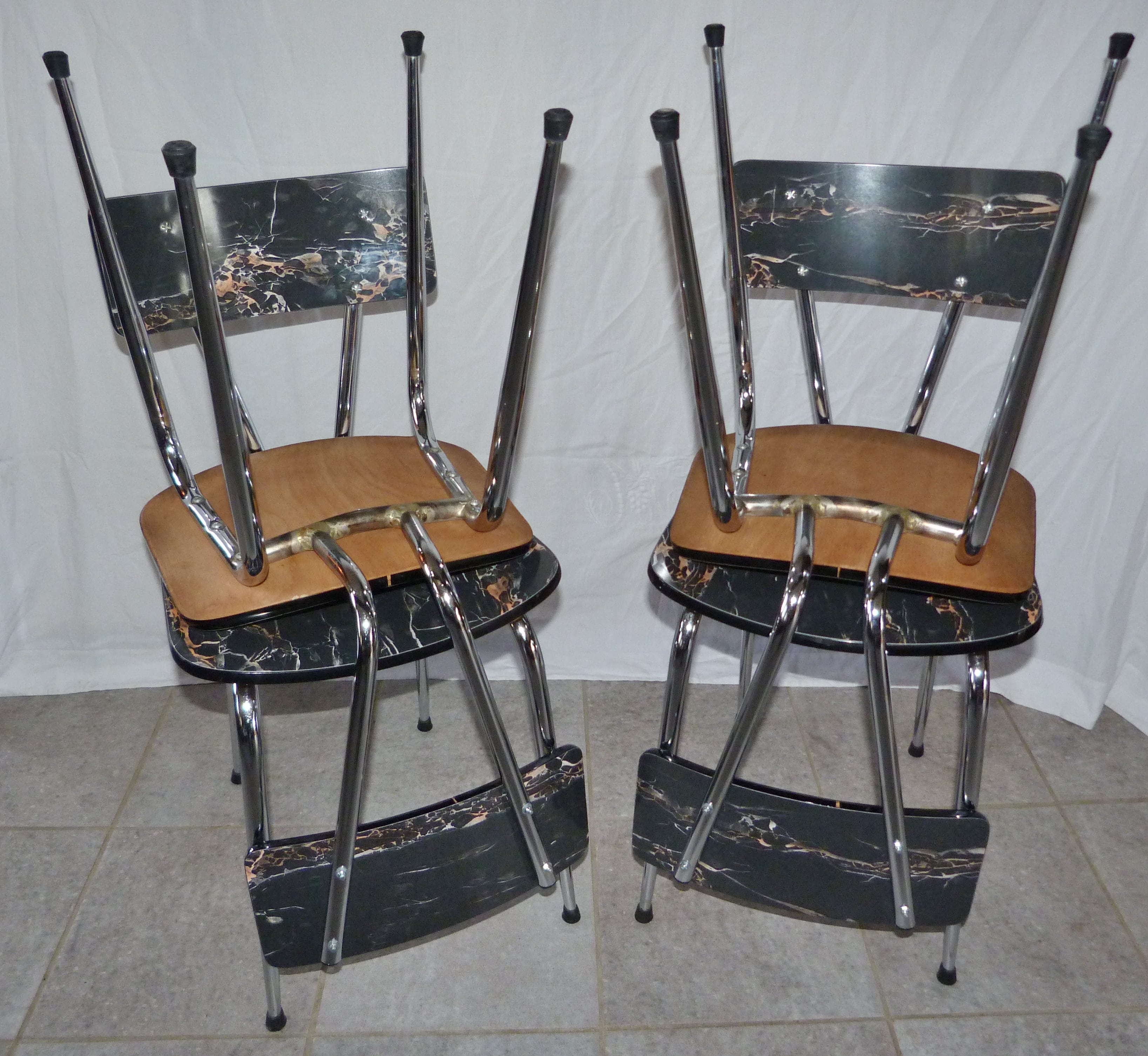 Set of 4 chairs formica marbled