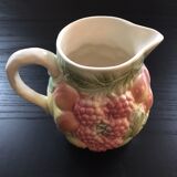Raspberry pitcher in dabbling