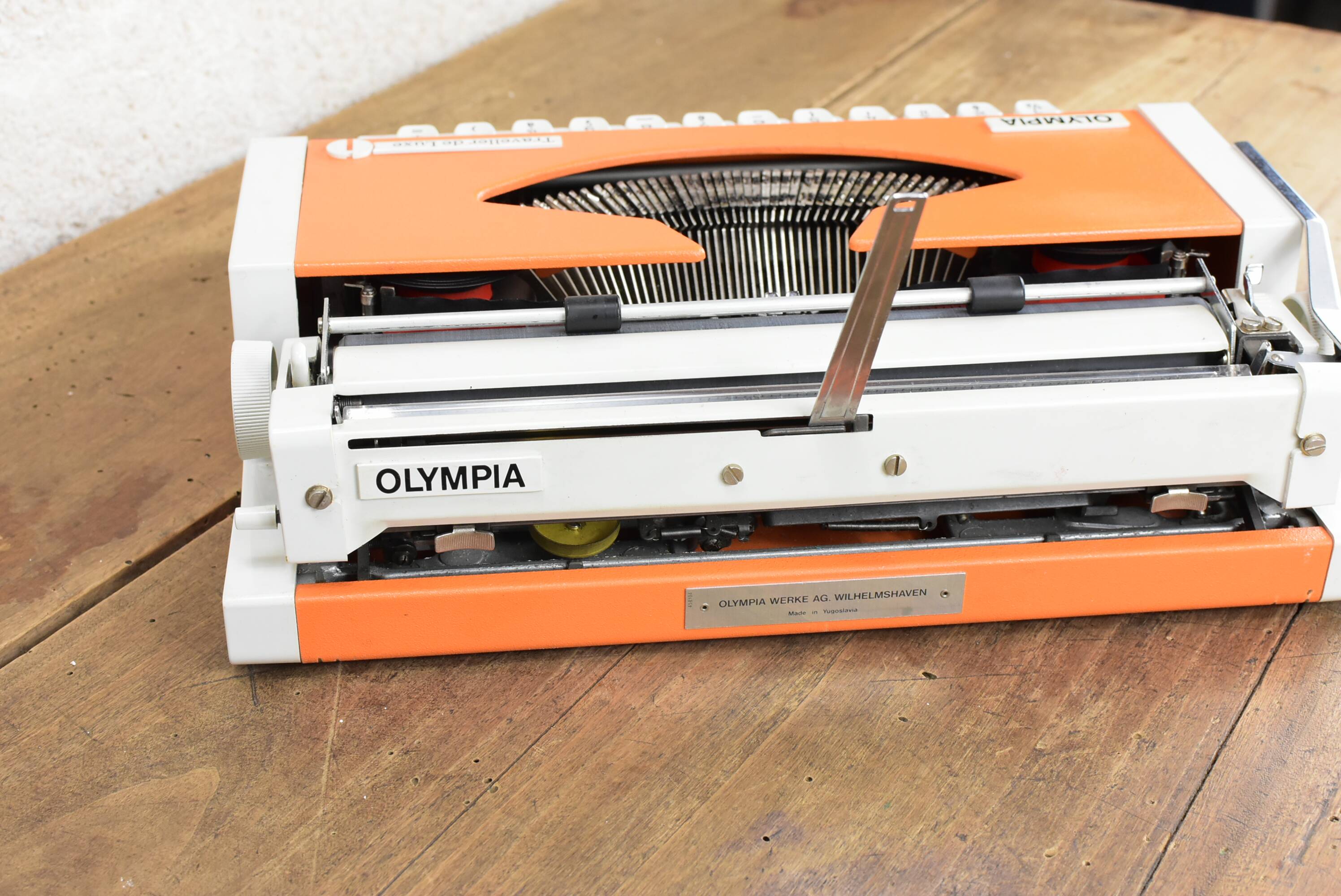 Olympia Traveller luxury typewriter