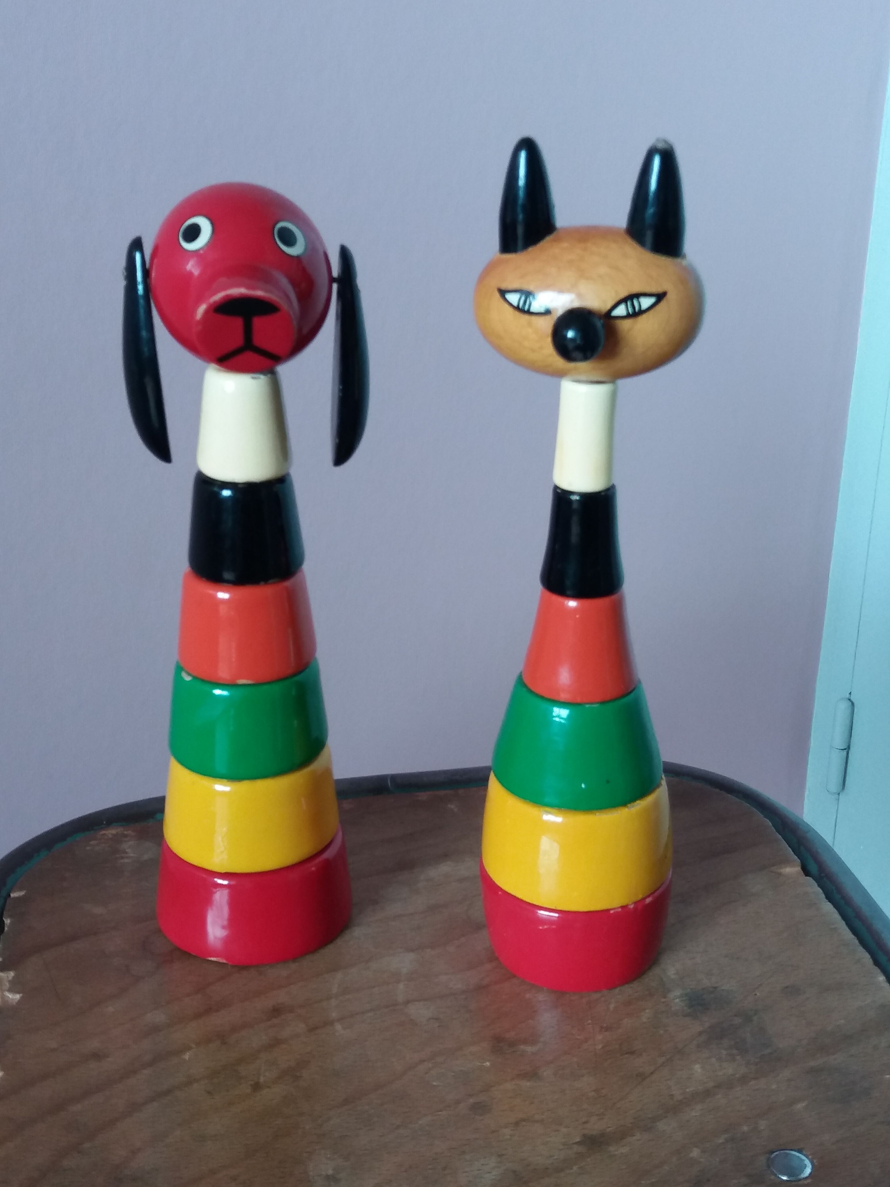 Wooden cat and dog stack toys