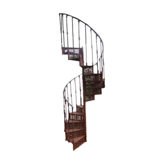 Escalier colimaçon en fonte de fer du XXeme