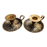 Set of 2 hand candle holders in golden brass