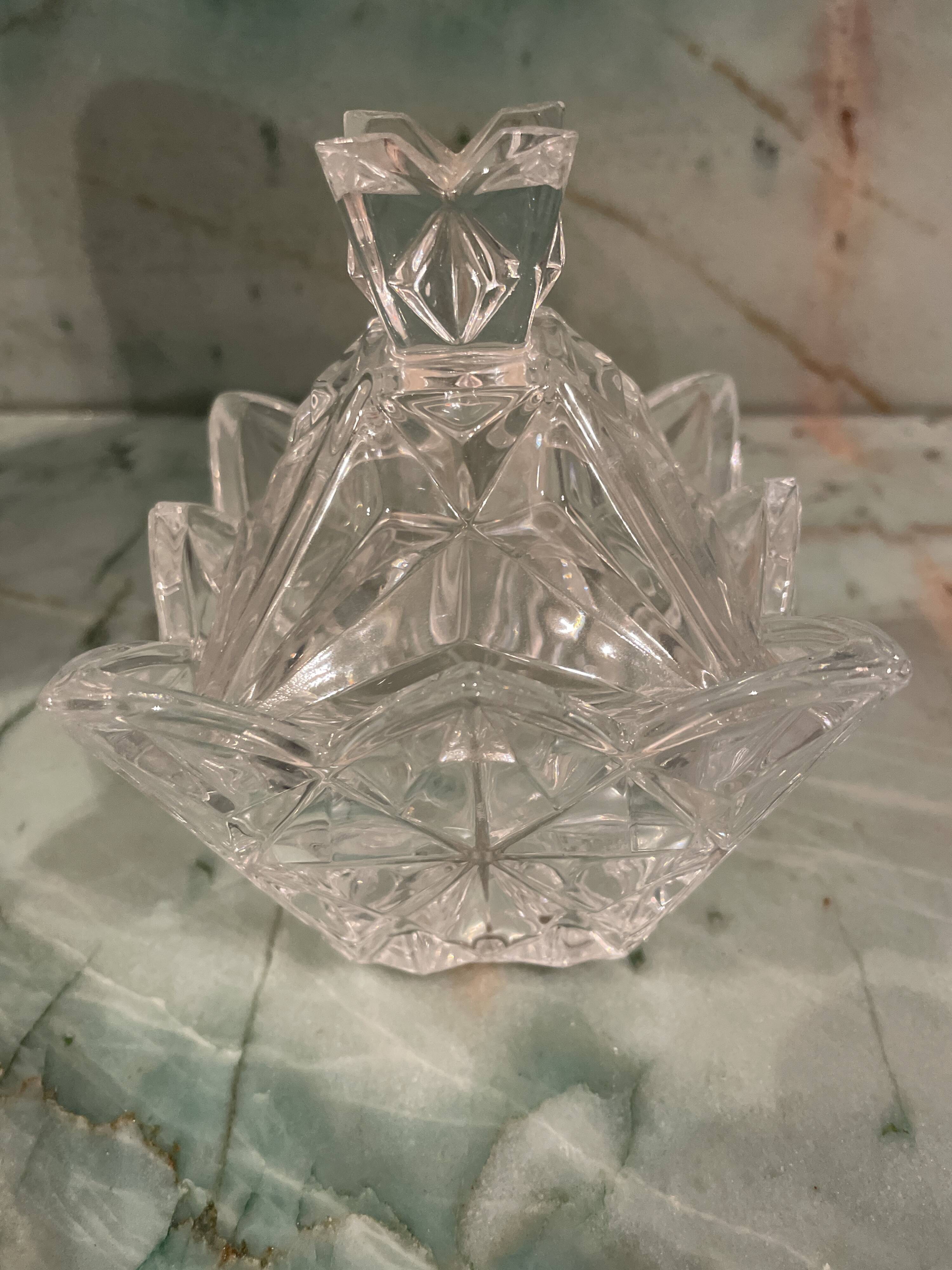 Glass sugar bowl from Guili