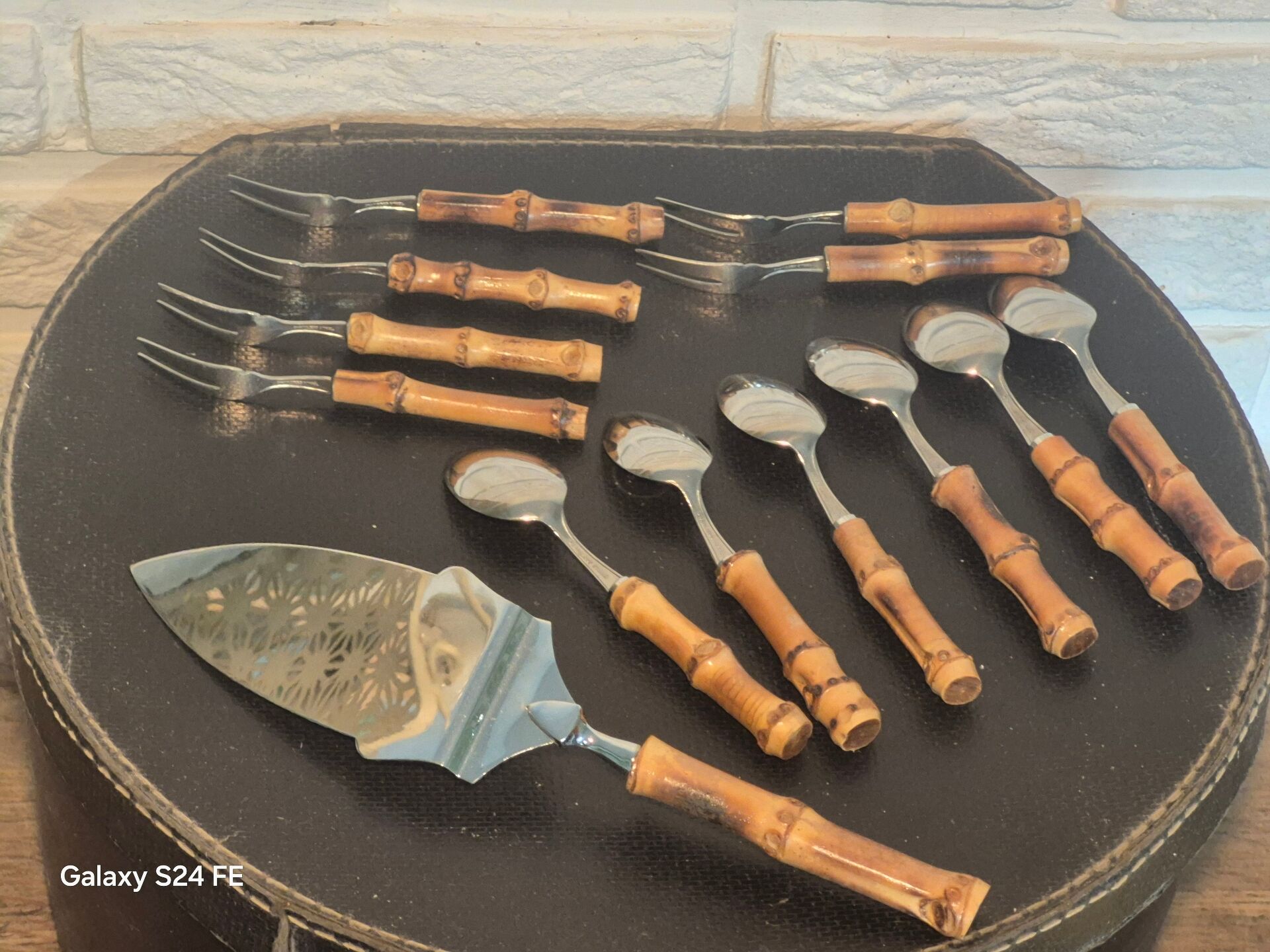 Bamboo cutlery