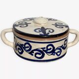 Blue and white ceramic candy dish/jewelry box