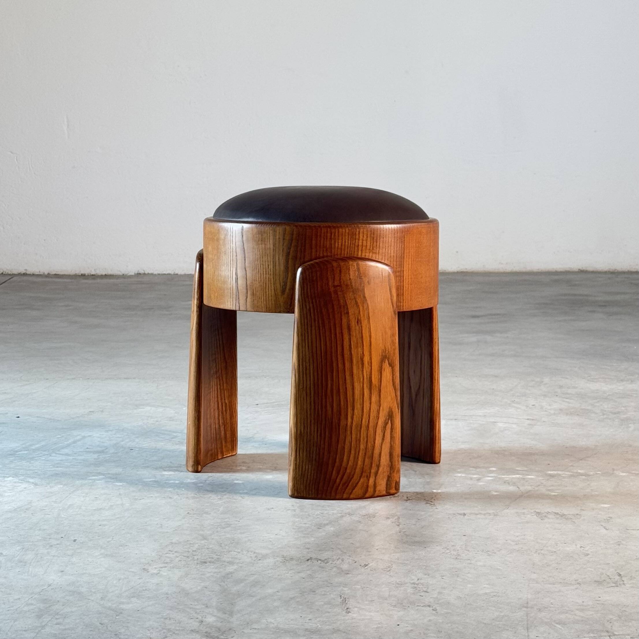 Sculptural Ash Wood Stool B.V. Waxed Dark Brown Leather by FORME, Italy
