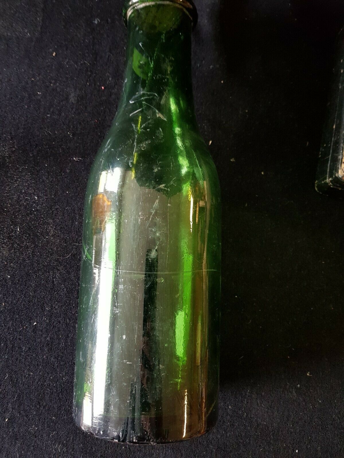 Glass bottle
