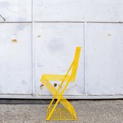 Chaises empilables en fer brutaliste Italie 70s