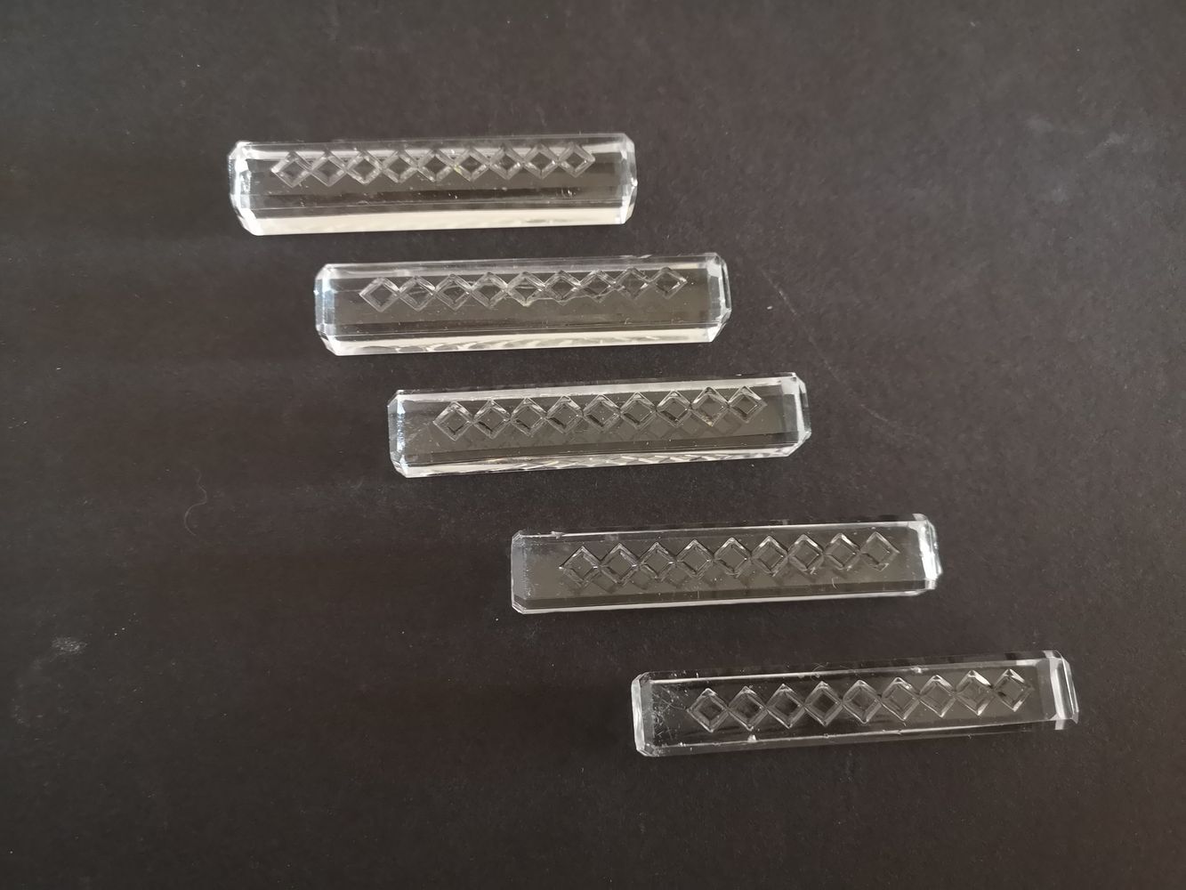 Set of 5 modernist knife rests in cut crystal - 1950s/1960s