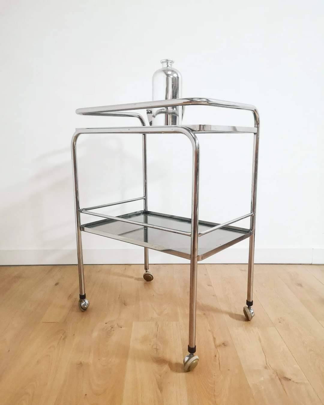 70s serving tray in aluminum and smoked glasses