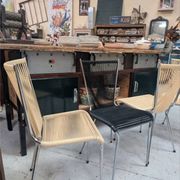 Suite de 4 chaises Scoubidou