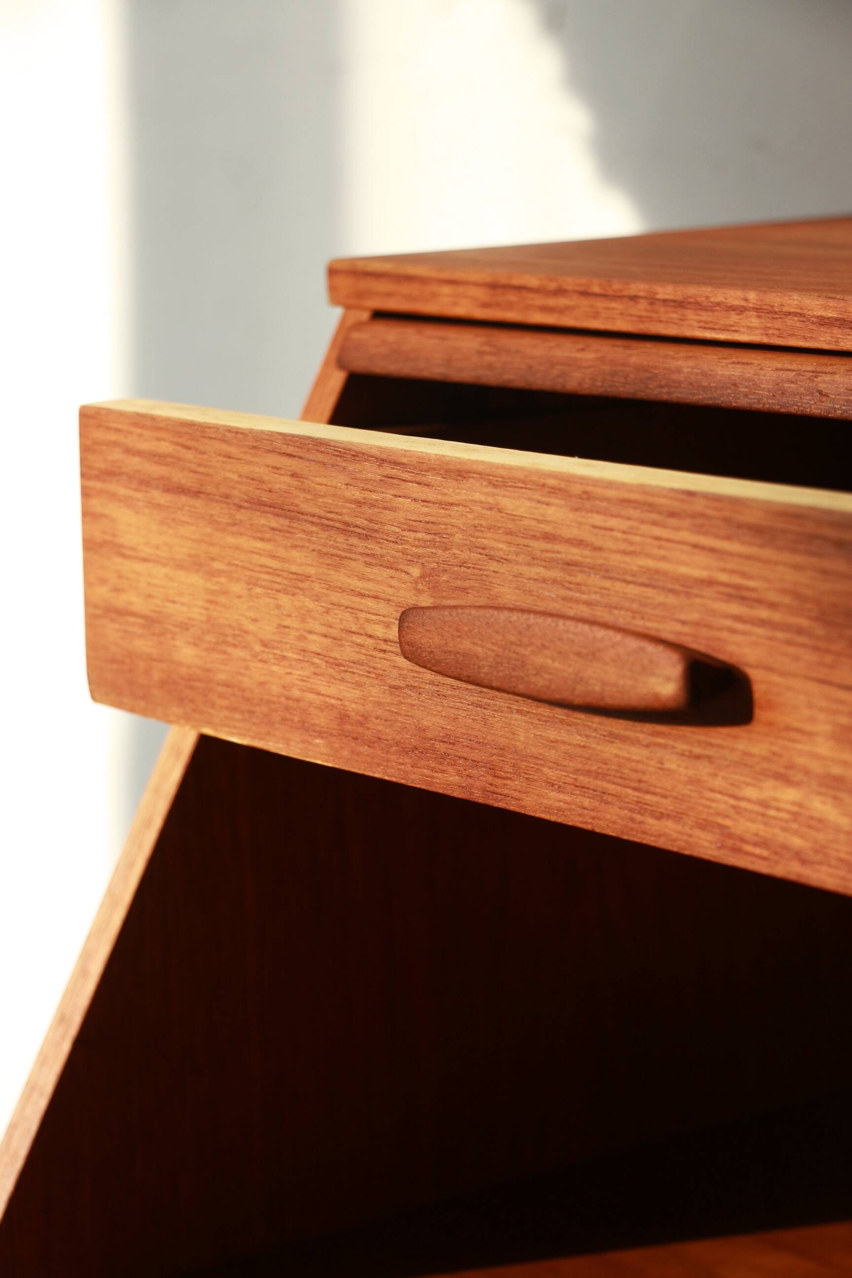 Vintage seat - old telephone cabinet - chippy seats