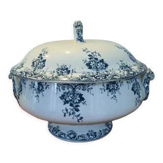 Soupière en porcelaine